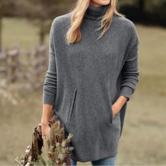 Garnet Hill Oversized Wool Cashmere Turtleneck Sweater - Picture 7 of 8